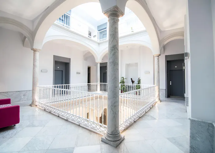 Petit Palace Santa Cruz