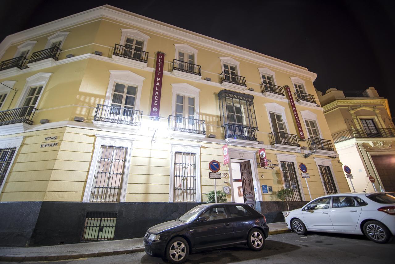 Hotel Petit Palace Santa Cruz Sevilla