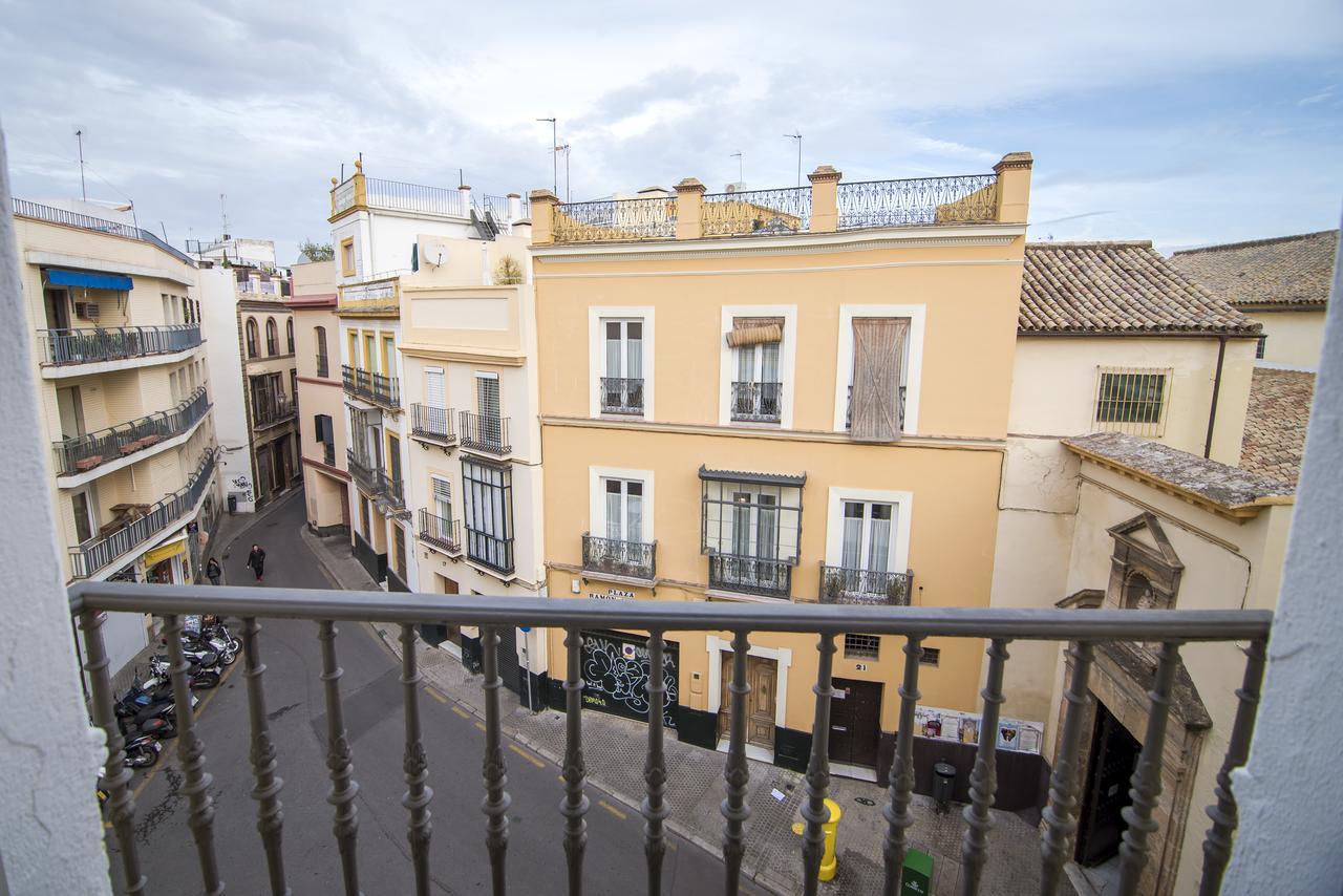 Hotel Petit Palace Santa Cruz 4*