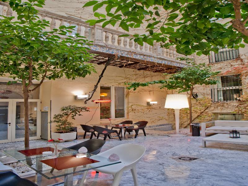 Hotel Petit Palace Santa Cruz 4*